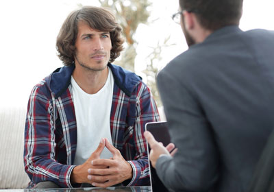 goodencenter-mental-health-treatment-photo-of-a-man-during-individual-therapy